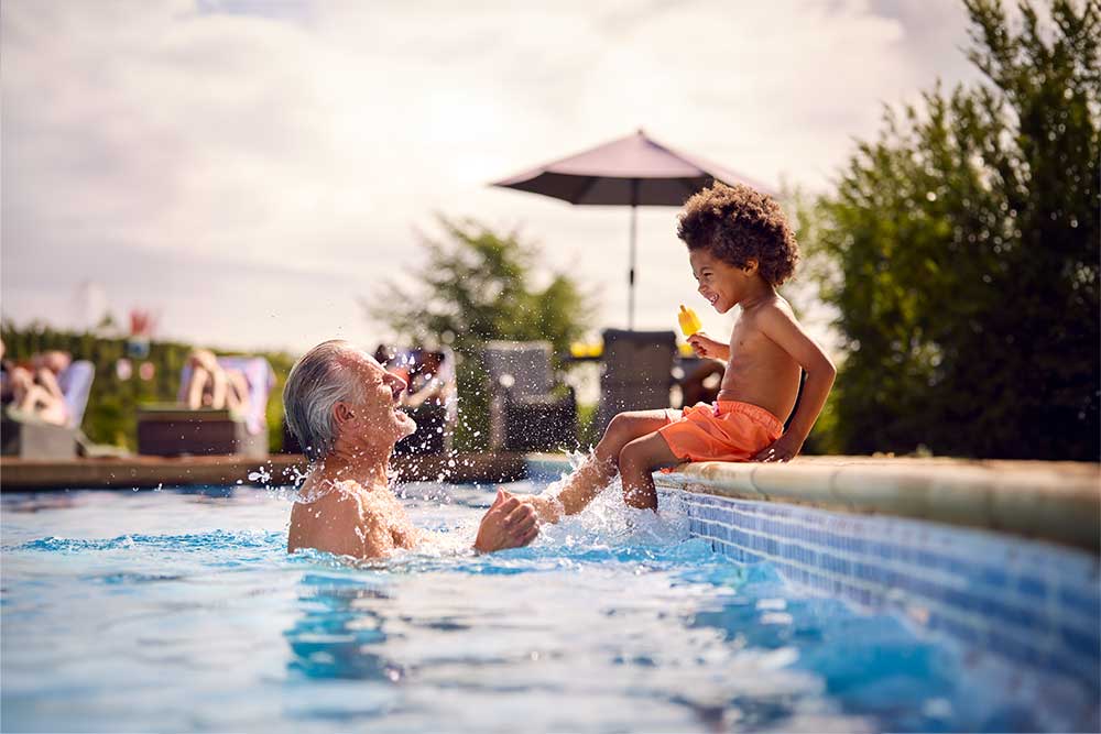 eco-responsibility in the private swimming pool industry